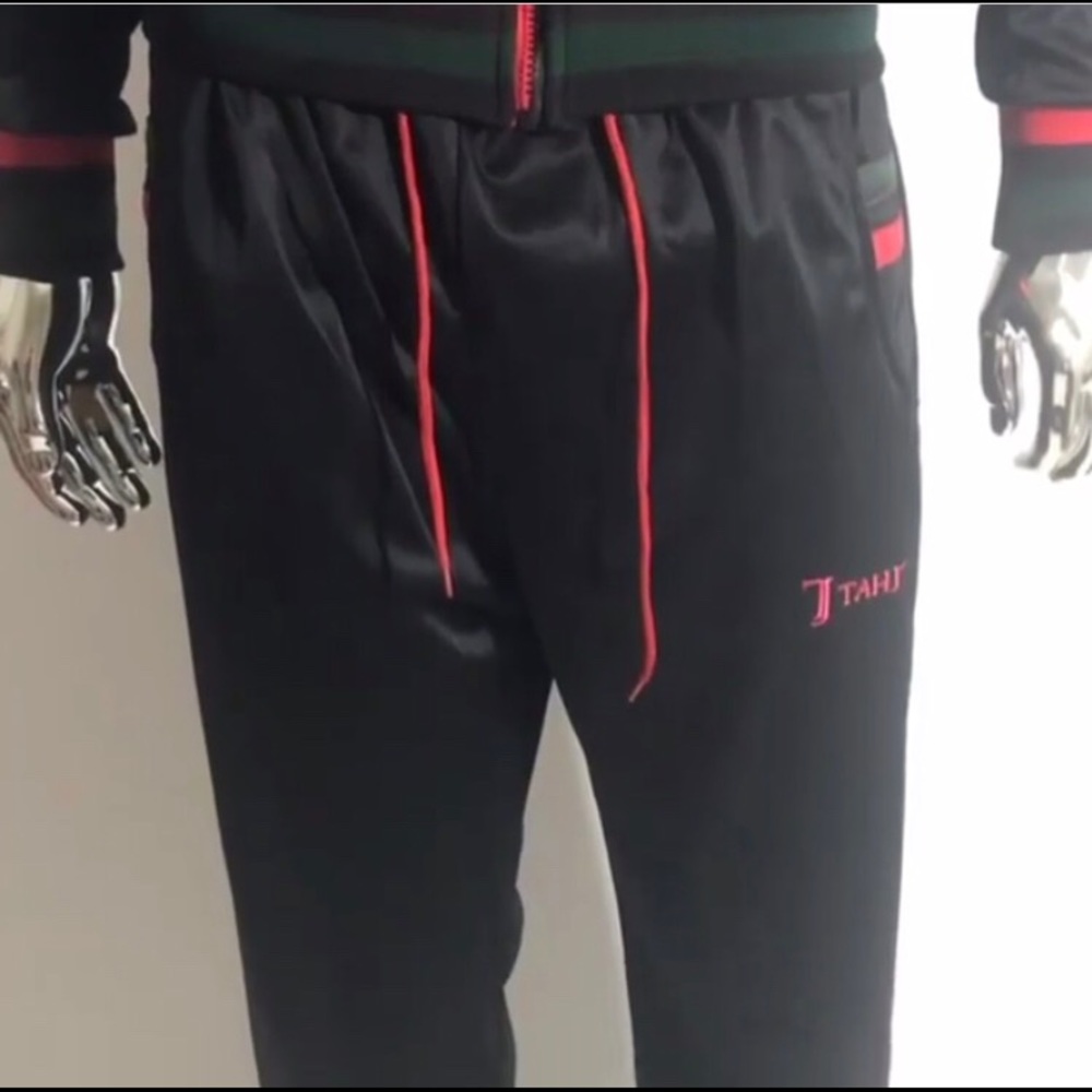 Tracksuit - Picture 3 of 4